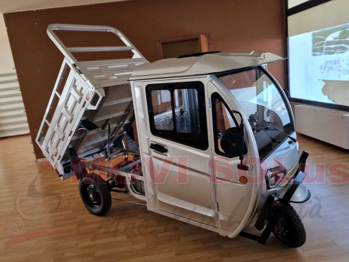 3RE  Cabin  veicolo elettrico 3 ruote  cassone aperto da lavoro